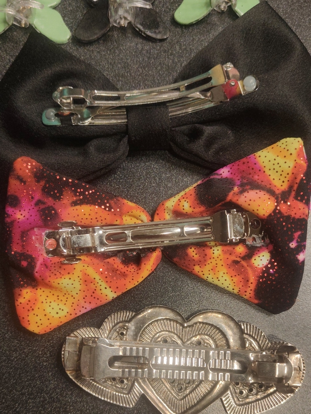 Hair Accessory Goodies - Picture 10 of 11